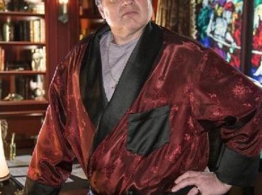 Oliver Platt pojawi się gościnnie w 6 sezonie Żony idealnej