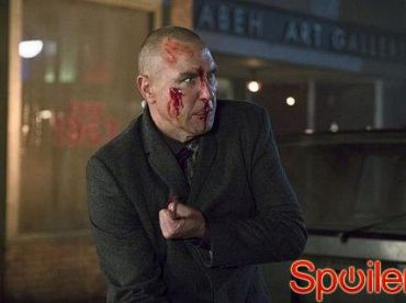 Oliver powraca w największej walce do tej pory w Arrow