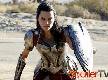 Jaimie Alexander powróci w 2 sezonie Agentów TARCZY - ale jest haczyk?
