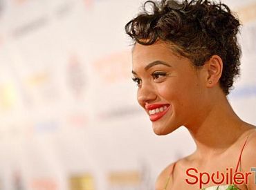 Kiersey Clemons będzie powracała w 4 sezonie Jess i chłopaków