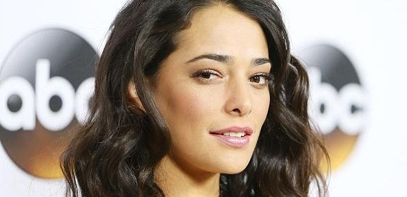 Natalie Martinez dołączyła do odcinka pilotowego NBC 