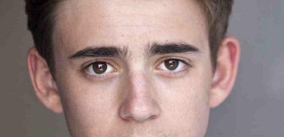 Charlie Rowe zastąpi Tylera Rossa w projekcie komedii HBO 