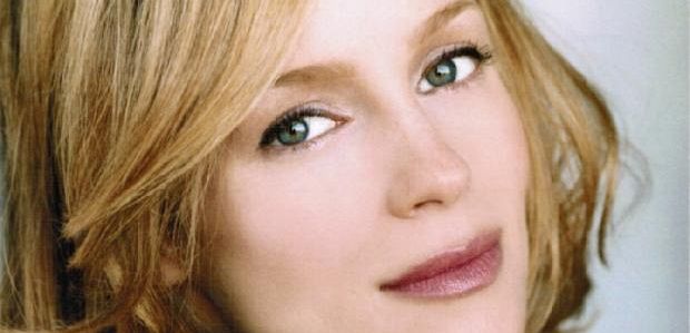 Laura Regan pojawi się jako Agatha w odcinku pilotowym 