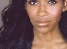 Odcinki pilotowe: Merrin Dungey i Kyla Kenedy dołączyły do komedii 48 Hours ‘Til Monday.