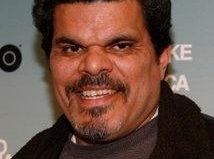 Odcinki pilotowe: Luis Guzman zagra w dramacie CBS Code Black