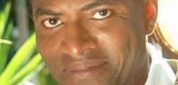 Carl Lumbly będzie powracać w 