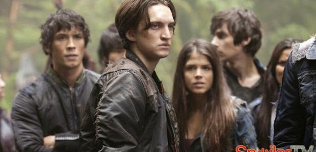 Richard Harmon awansowany do stałej obsady w 3 sezonie 