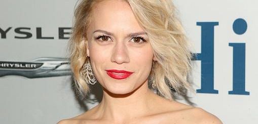 Bethany Joy Lenz dołączyła do odcinka pilotowego dramatu ABC „Smoke and Mirrors” od Shondy Rhimes