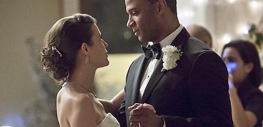 David Ramsey z „Arrow” zapowiada „Flash”-owy ślub, Diggle’a kontra Ra’s i „bardzo poważne” zagrożenie H.I.V.E.
