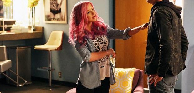 Pierwsze spojrzenie: Christina Aguilera dołącza do „Nashville”