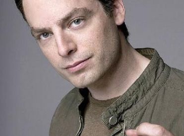 Justin Kirk wystąpi w komedii HBO od Sarah Silverman