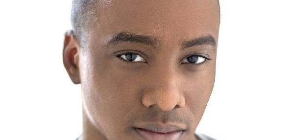 Hampton Fluker  dołączył do dramatu NBC „Shades Of Blue”