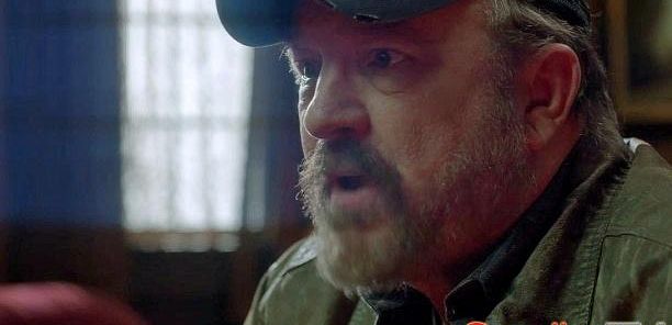 Bobby powraca w klipie z „Nie z tego świata”