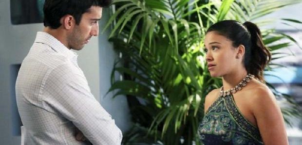 Czy przybycie dziecka rozdzieli Jane i Rafaela w „Jane the Virgin”?