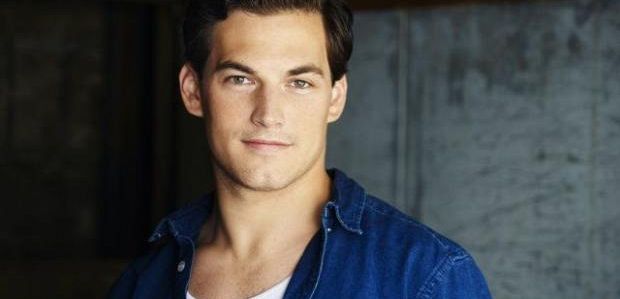 Giacomo Gianniotti z „Reign” będzie powracał w 12 sezonie „Chirurgów” w tajnej roli