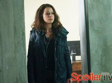 Szef „Orphan Black” zapowiada dążenie Sarah, aby ocalić Helenę, los Rachel, nowe spojrzenie Cosimy na świat i wiele innych rzeczy