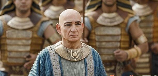 Ben Kingsley doradza faraonowi w zwiastunie „Tut”
