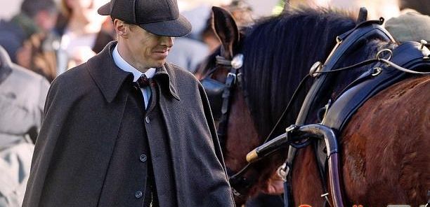Współtwórca „Sherlocka” potwierdza, że specjalny odcinek ma miejsce w wiktoriańskim Londynie