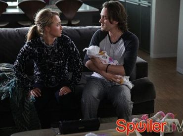 Zdjęcia z finału 3 sezonu „Nashville”: Wybuch Juliette, ostatnia szansa Deacona?
