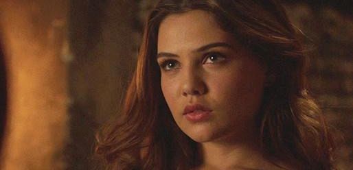 Klip z finału 2 sezonu „The Originals”: Davina przygotowuje zaklęcie, aby wskrzesić Kola