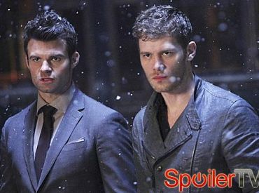 Szefowa „The Originals” wyjaśnia „napięcie” Klausa i Cami, dzieli się szczegółami finału 2 sezonu