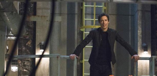 Czy Odwrócony Flash poświęci swoją misję, aby dostać się do domu w „The Flash”?