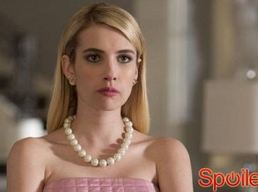 Zobacz jeżący włosy na głowie plakat „Scream Queens”