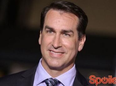 Rob Riggle pojawi się gościnnie w 2 sezonie Playing House