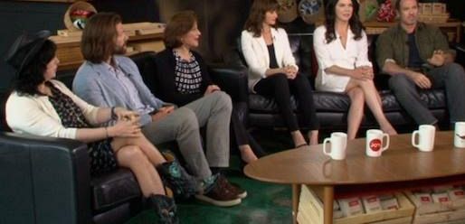 Nowy klip z spotkania ekipy „Gilmore Girls”: Najnowsza rozmowa o wskrzeszeniu, samotna Rory i inne rzeczy