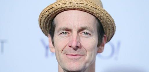 Denis O’Hare i Rachel Bay Jones dołączą do odcinka pilotowego „Crash and Burn”