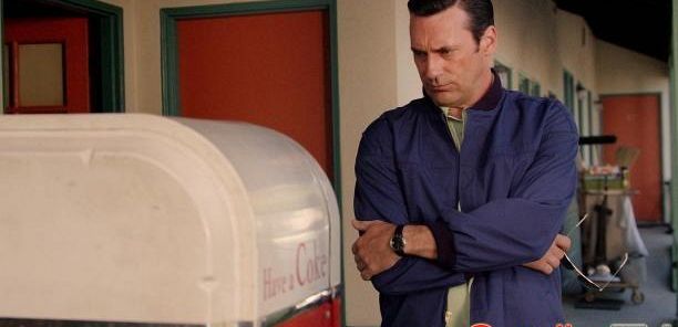 Matthew Weiner spędził „kilka lat” próbując uzgodnić finał z reklamą Coca-Coli, według Jona Hamma