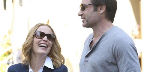 Dlaczego Gillian Anderson nosi perukę w „Z archiwum X”?