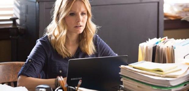 Rob Thomas i Kristen Bell rozważają limitowany serial „Weronika Mars”
