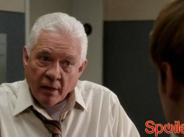 Klip z „Major Crimes”: Czy Provenza przekona Rustiego do pomocy i przestępstwa?