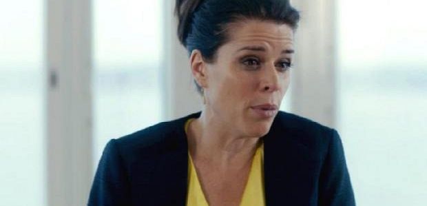 Neve Campbell pokazuje w „Welcome to Sweden”, że powinna częściej pojawiać się w komediach