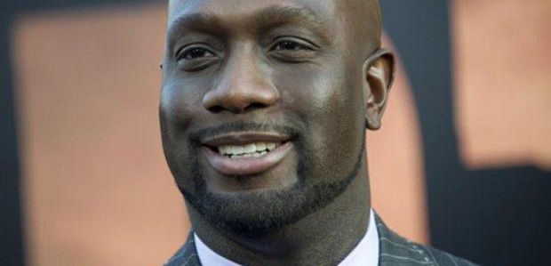 Richard T. Jones będzie powracał w 