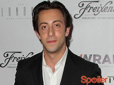 Adam Rose z Weroniki Mars pojawi się w 2 sezonie iZombie