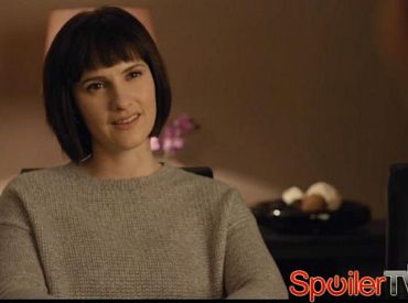 Klip z „Humans”: Przestraszona Karen wyznaje swój sekret Petowi