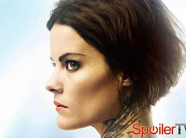 Plakat „Blindspot” pokazuje wiele tuszu na ciele Jaimie Alexander