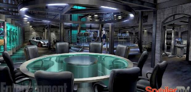 Pierwsze spojrzenie na „Arrow”: Zespół Strzały dostaje nową kryjówkę!
