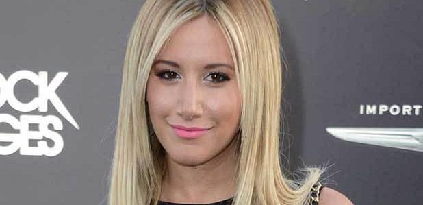 Ashley Tisdale zagra siostrę Marka-Pula Gosselaara w „Truth Be Told
