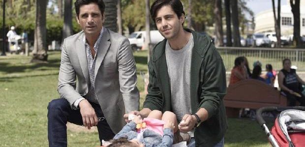 Josh Stamos ma gadane w nowym klipie „Grandfathered
