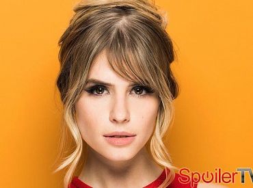 Carlson Young pojawi się w 5 sezonie Grimm