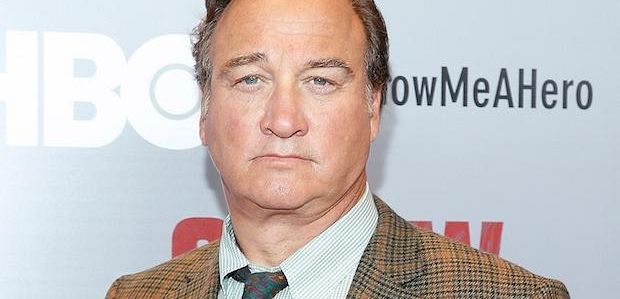 Jim Belushi zagra w odcinku pilotowym Fox 