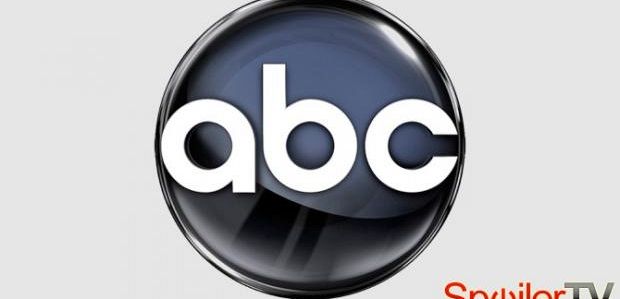 ABC rozwija dwie komedie od dwójki z „Amerykańskiego taty” i „Współczesnej rodziny