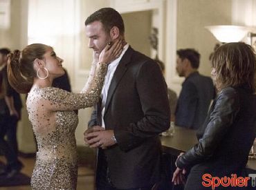 Pierwsze spojrzenie: Sarah Shahi gościnnie w 3 sezonie dramatu „Ray Donovan