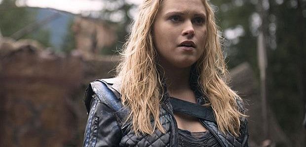 Clarke zmienia się w 3 sezonie „The 100