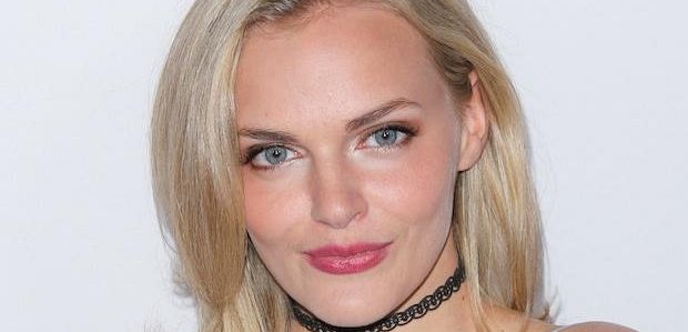 Madeline Brewer  pojawi się w 5 sezonie 