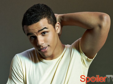 Jacob Artist pojawi się w 2 sezonie „The Arrangement”