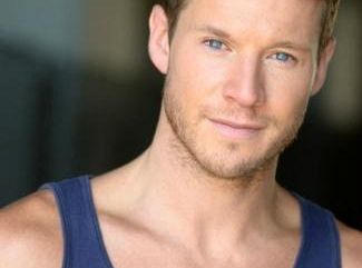 Chad Michael Collins będzie powracał w 2 sezonie NCIS: New Orleans